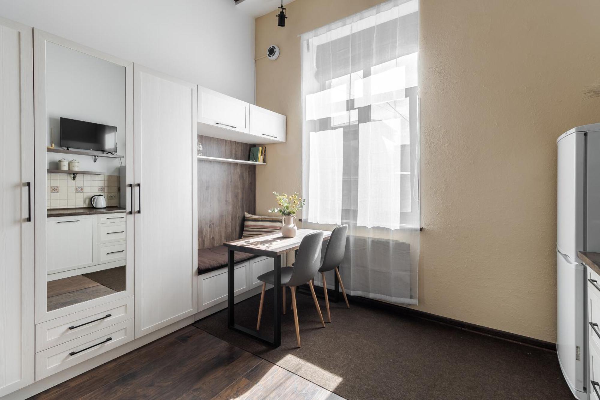 Inshiapartments On Slovatskoho Str Lviv Exterior foto