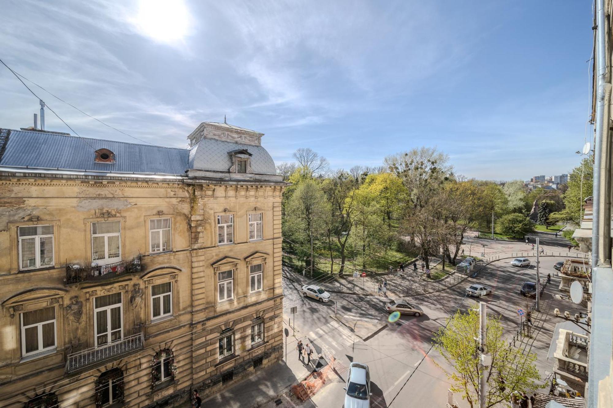 Inshiapartments On Slovatskoho Str Lviv Exterior foto